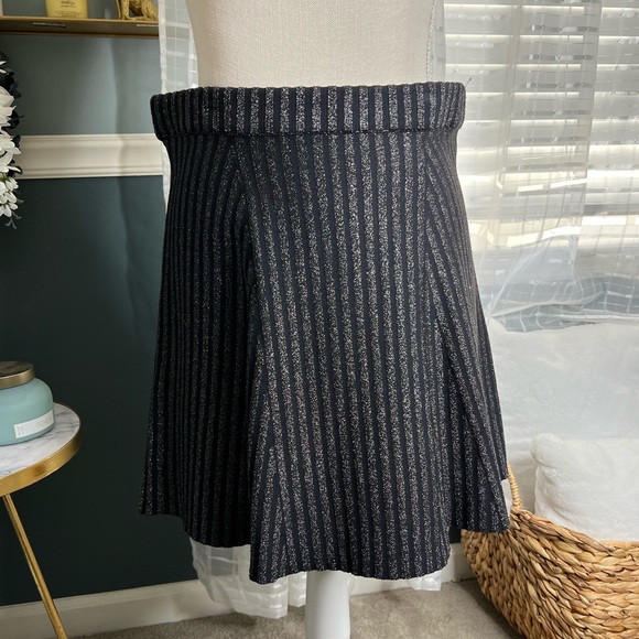 Tiered Lace Fit And Flare Dress - Picture 9 of 9